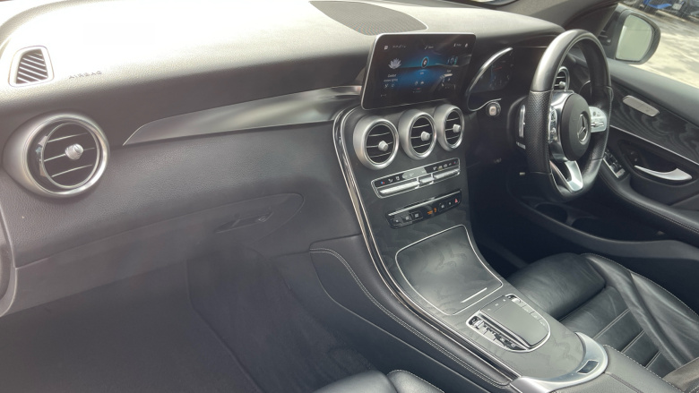 Mercedes-Benz GLC 300d 4Matic AMG Line Premium 5dr 9G-Tronic Diesel Estate